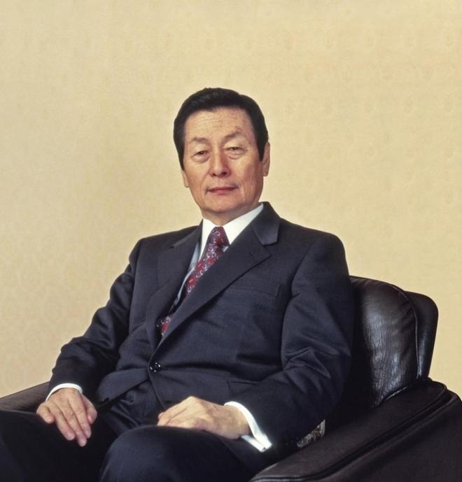 ”同一女星亲兄弟为财权内斗互撕韩国财阀家族丑闻：父子“共享(图2)
