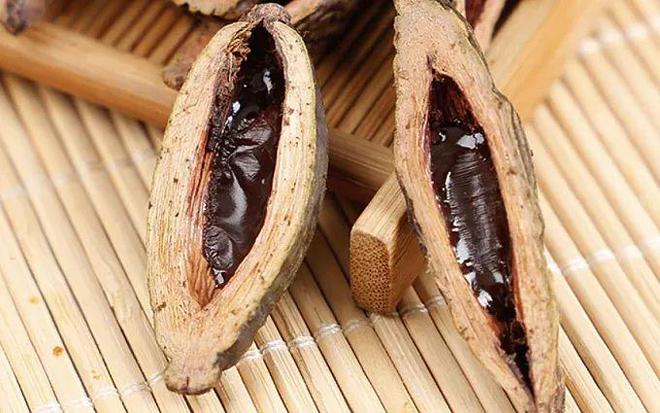 国槟榔糖在越南卖出天价出口原料进口成品！中